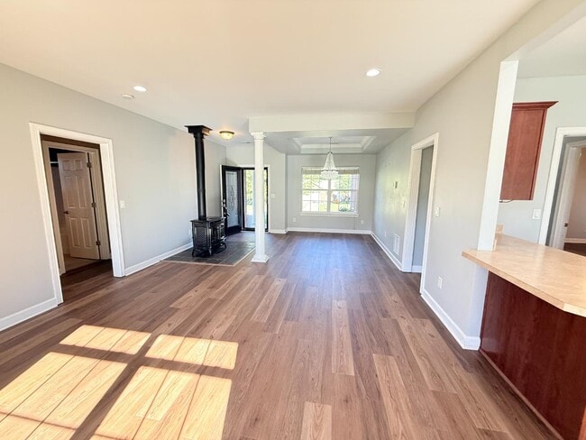 Building Photo - 6313 Sky Crest Ct