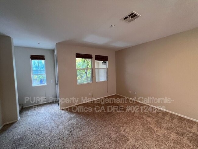 Building Photo - 1586 Sumac Pl