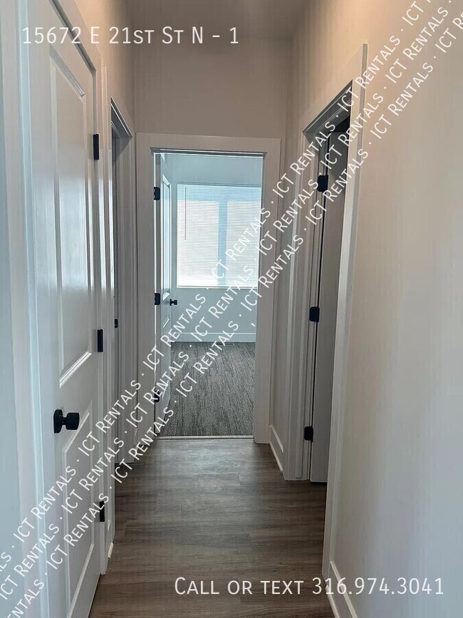 Building Photo - 15672 E 21st St N