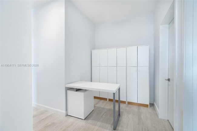 Building Photo - 45 SW 9th St