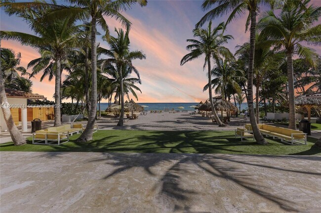 Building Photo - 674 Ocean Blvd