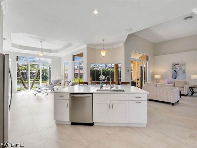Building Photo - 8845 Lely Island Cir