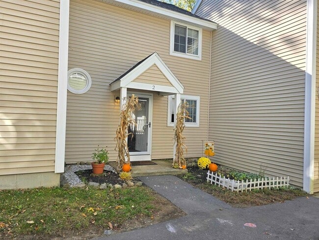 Building Photo - Stylish 2-Bedroom Condo in Dover| Utilities Included| Showings Coming Soon!
