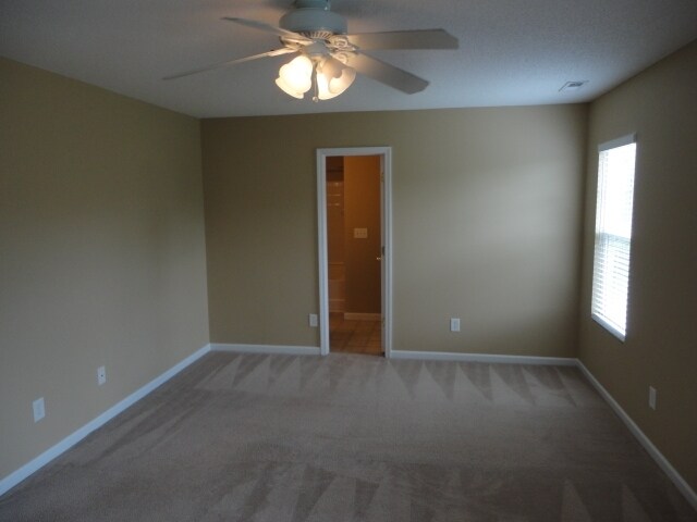 Building Photo - 4609 Twin Spires Dr