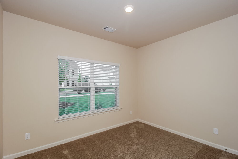 Building Photo - 108 Brook Dr