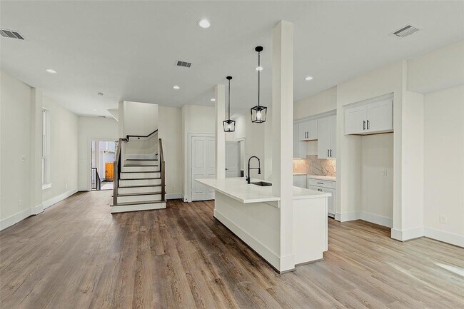 Building Photo - 1809 Palmetto Landing Dr