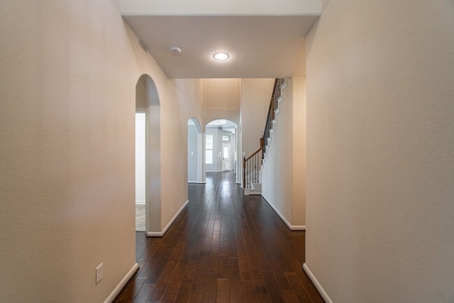 Building Photo - 74 S Sawbridge Cir