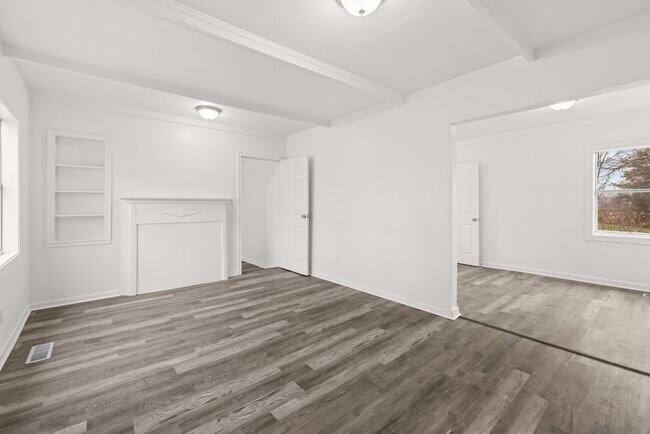 Building Photo - 829 51st St Ensley