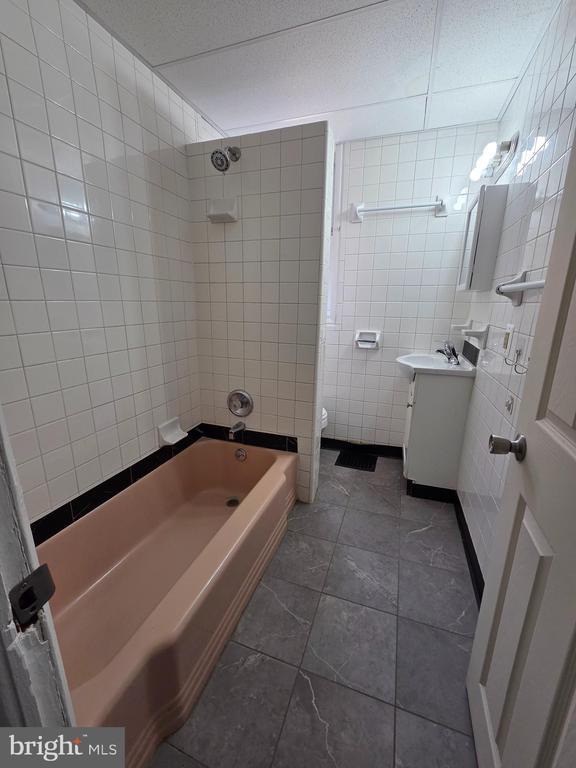 Building Photo - 314 Concord Ave