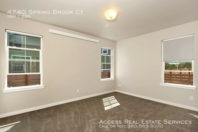 Building Photo - 4740 Spring Brook Ct