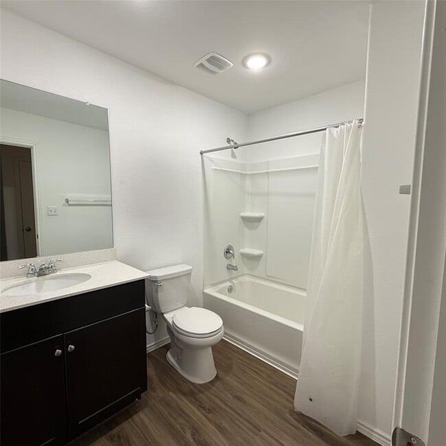 Building Photo - 13711 Mussel Rn