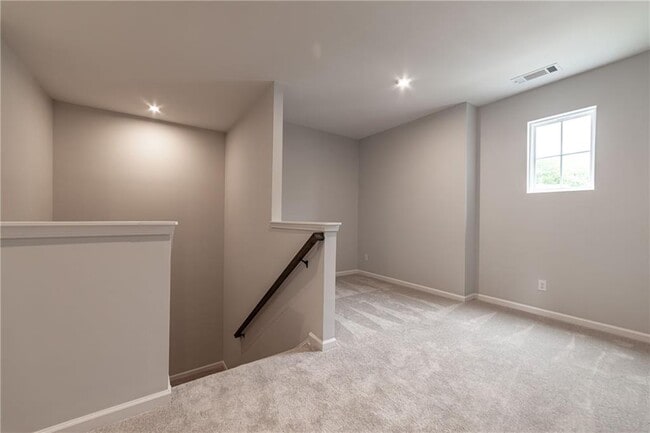 Building Photo - 107 Cedar Brk Dr