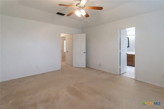 Building Photo - 5500 Leather Dr