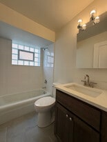 Building Photo - 7920 S 82nd Ave