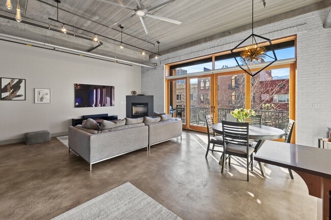 Building Photo - 101 N Tejon St