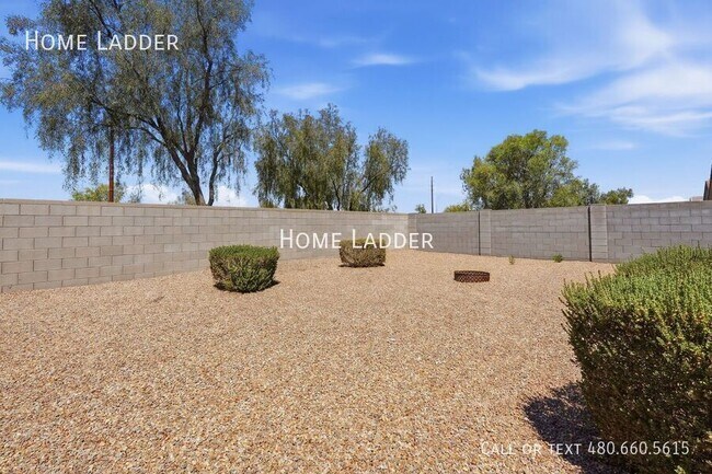 Building Photo - 37844 W Amalfi Ave