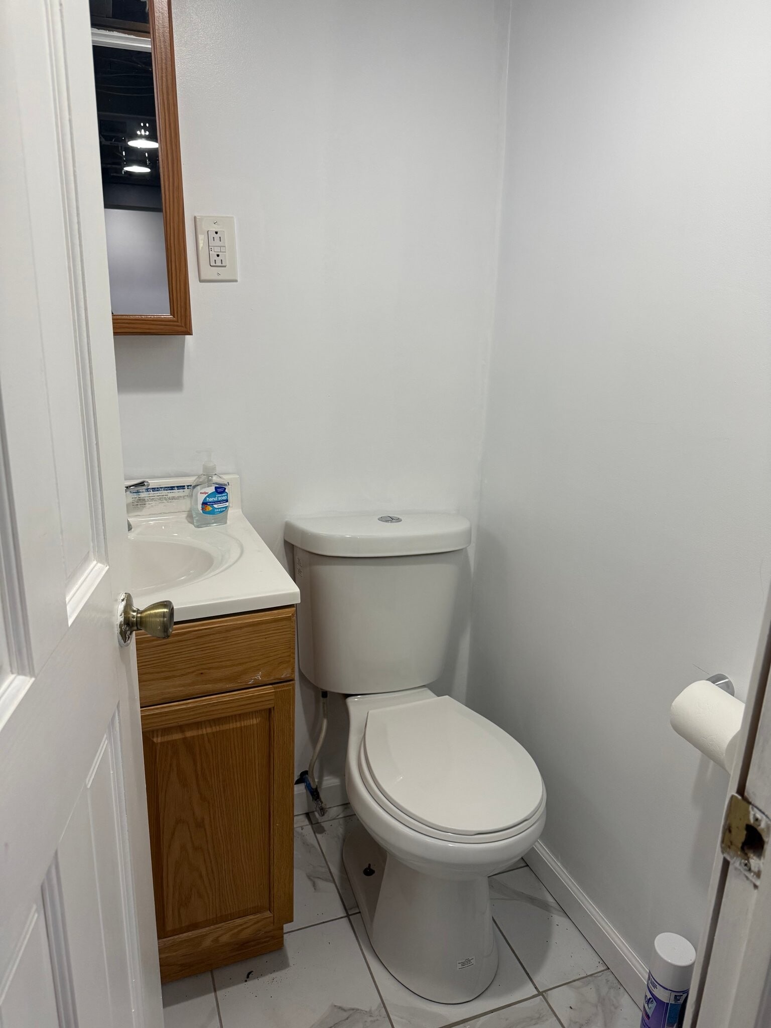 Building Photo - 18506 Snowden St