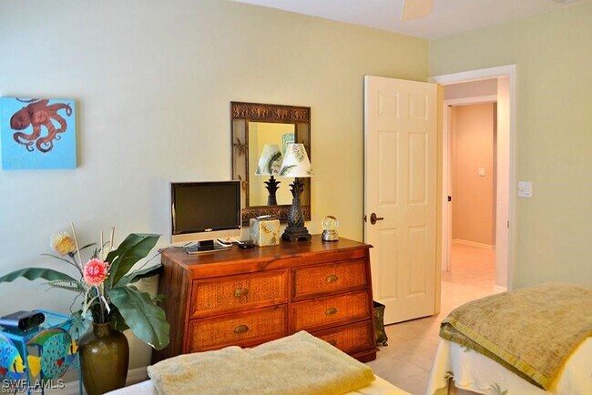 Primary Photo - 5635 Turtle Bay Dr