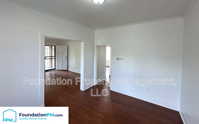 Building Photo - 1492 Faxon Ave