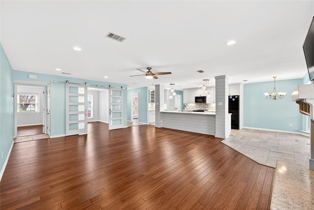 Building Photo - 2032 Briar Trail