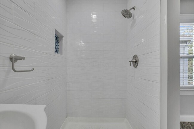 Building Photo - 1745 Sullivant Ave