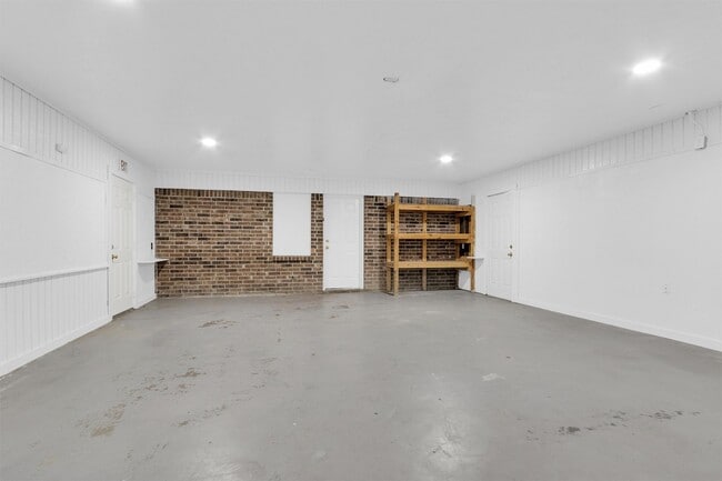 Building Photo - 21630 Punkin St