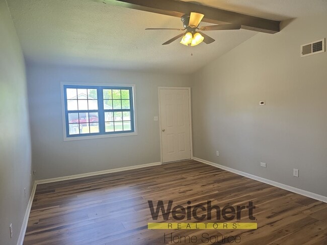 Building Photo - 3 Bed 2 bath home in Paragould