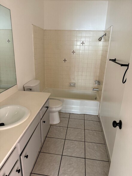 Building Photo - 7657 Sepulveda Blvd