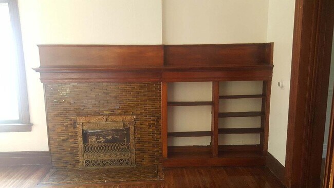 Building Photo - 291 Pearl St | Apt A | 1 BD/1 BA | Great L...