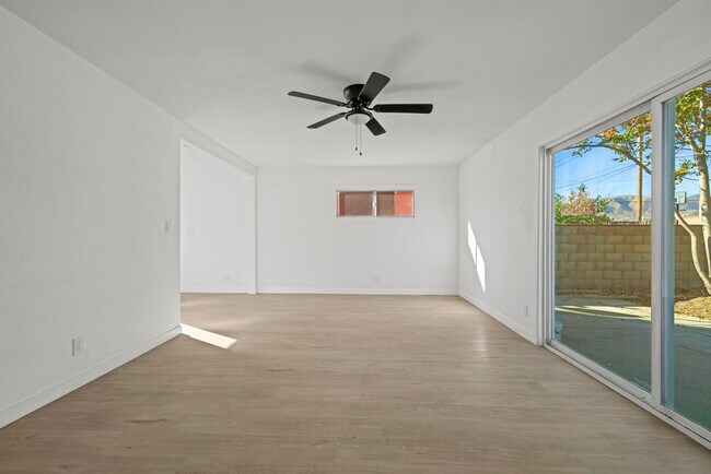 Main House - 37815 Robina Ave