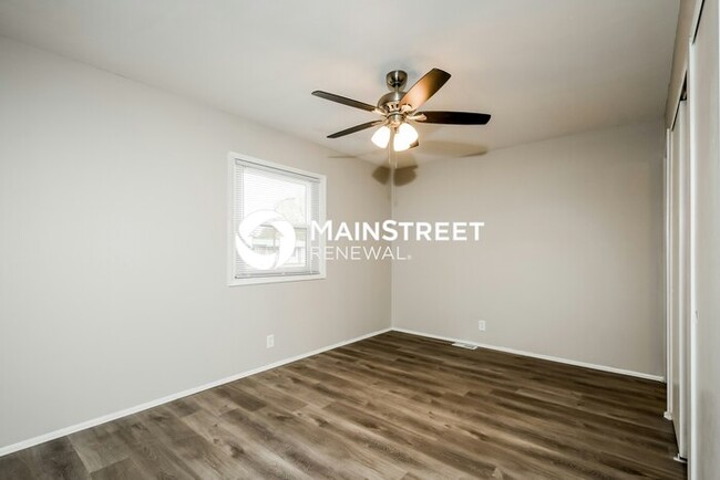 Building Photo - 1575 Loveland Dr