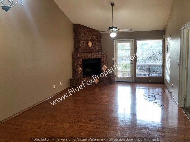 Building Photo - 7601 N Calle Sin Envidia