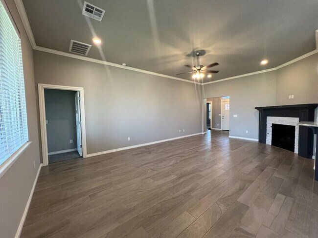 Building Photo - 8722 SW 40th Ter