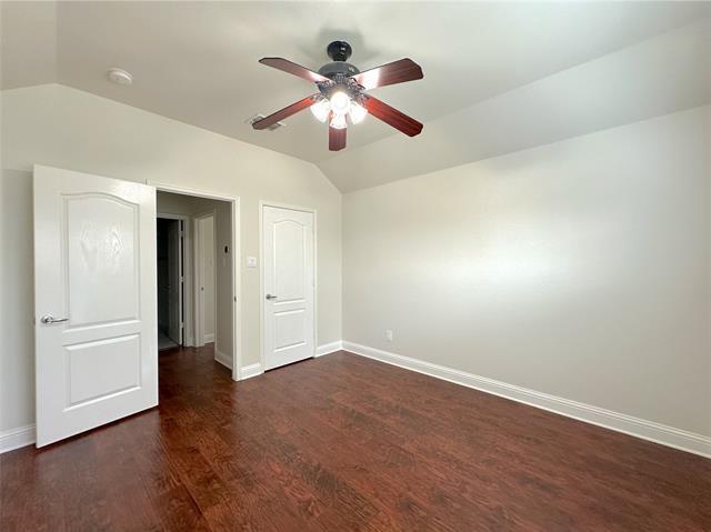 Building Photo - 1575 Poets Way