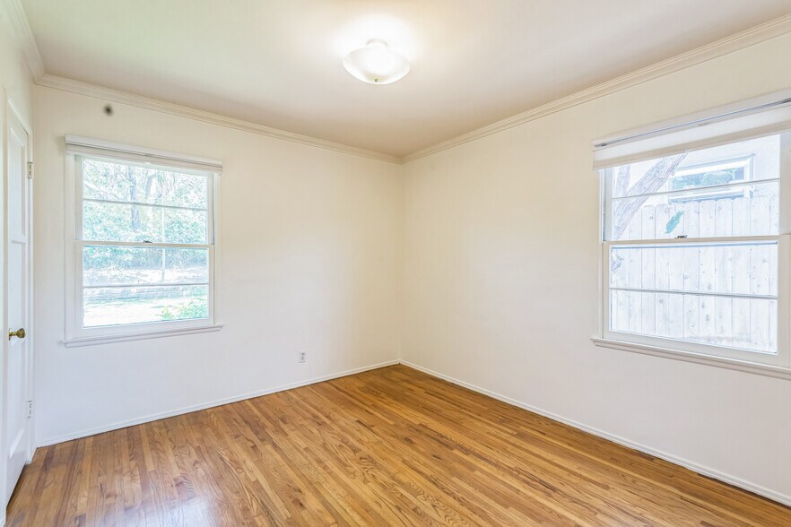 Building Photo - 12753 Appleton Way