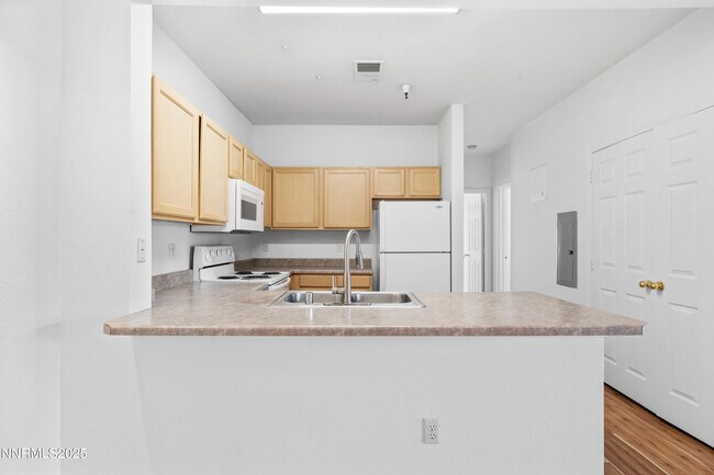 Building Photo - 200 Talus Way