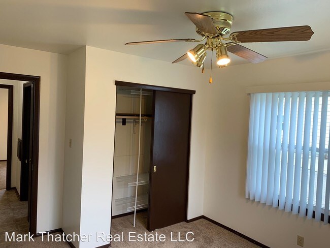 Building Photo - 1400 Eder Ln