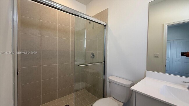 Building Photo - 1096 NW 2nd Ter