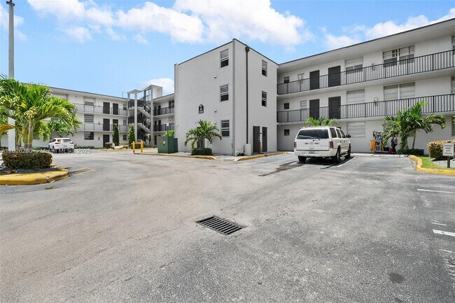 Building Photo - 14185 SW 87th St