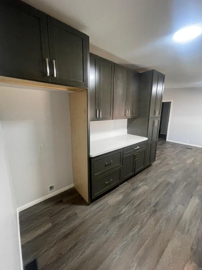 Building Photo - 32373 Chiricahua Dr