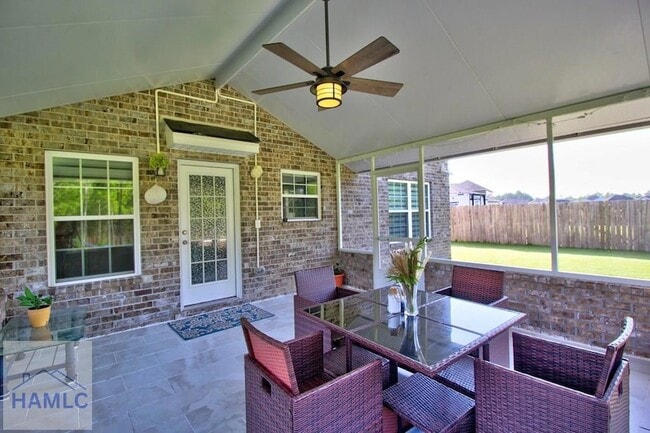 Building Photo - 179 Rutledge Dr