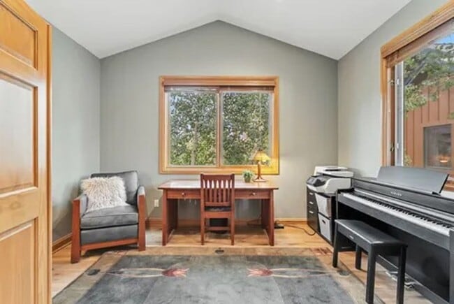 Building Photo - 91791 Ryan Gulch Rd