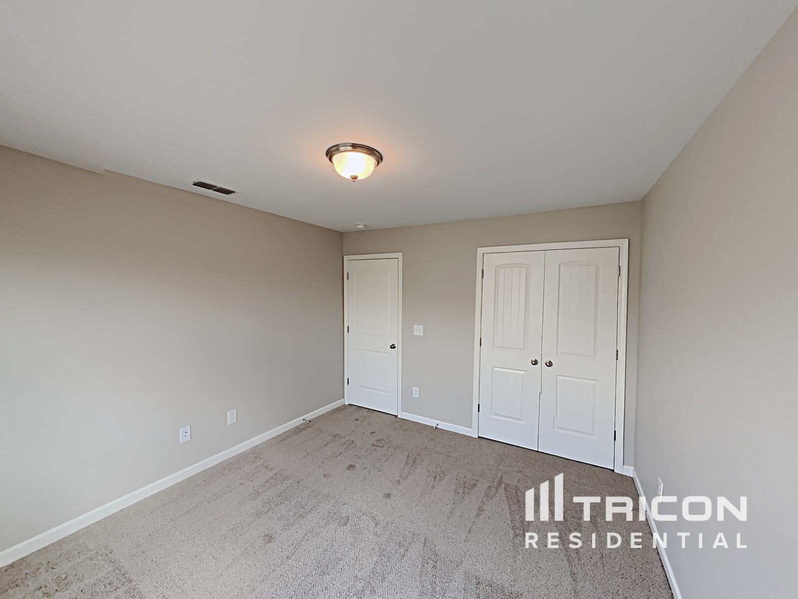 Building Photo - 1036 Solomon Ln