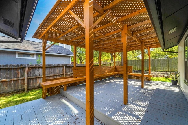 Building Photo - 4707 Alta Loma Dr