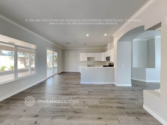 Building Photo - 2030 Butterfield Ln