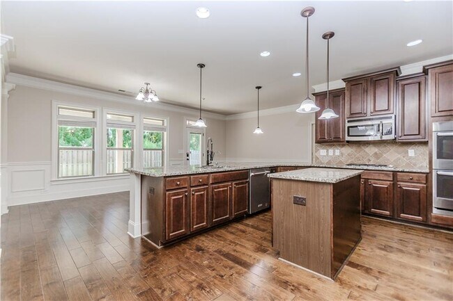 Building Photo - 6354 Brookridge Dr