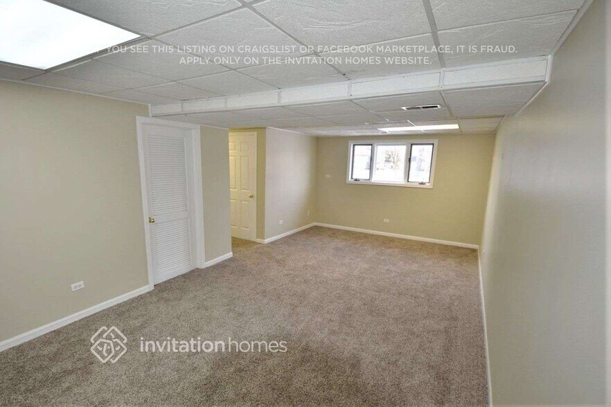 Building Photo - 16243 Olcott Ave