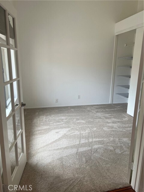 Building Photo - 43 Aruba St