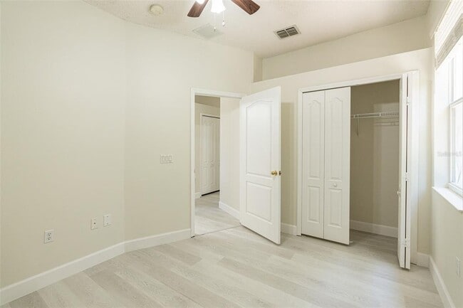 Building Photo - 3973 Andover Cay Blvd