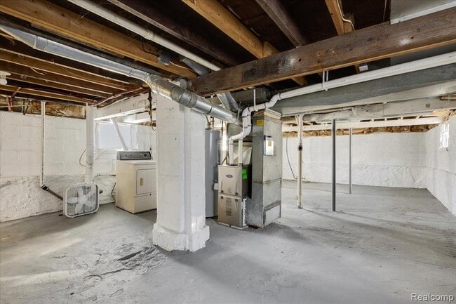 Building Photo - 60 W Harry Ave